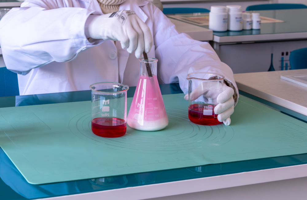 Ansamblu de mese de laborator NEON [16]