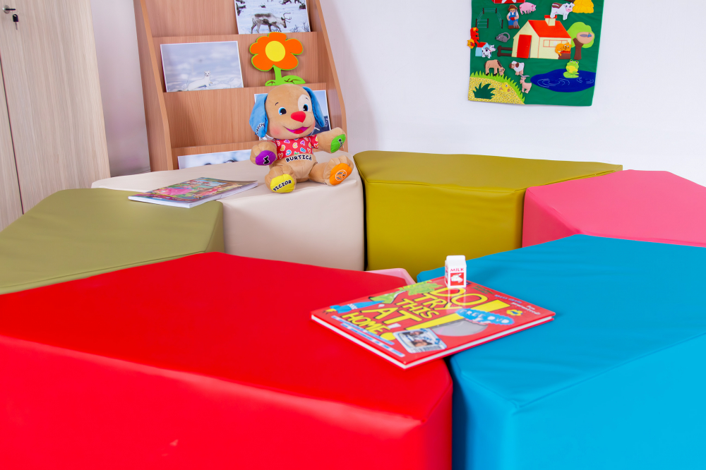 Set Scăunele Rainbow – 6 bucăți [16]