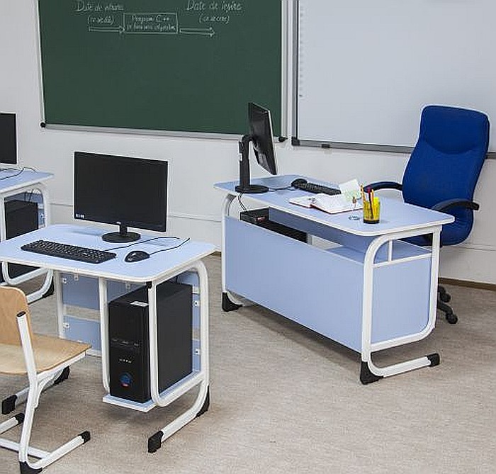 Catedra informatică KARA [5]
