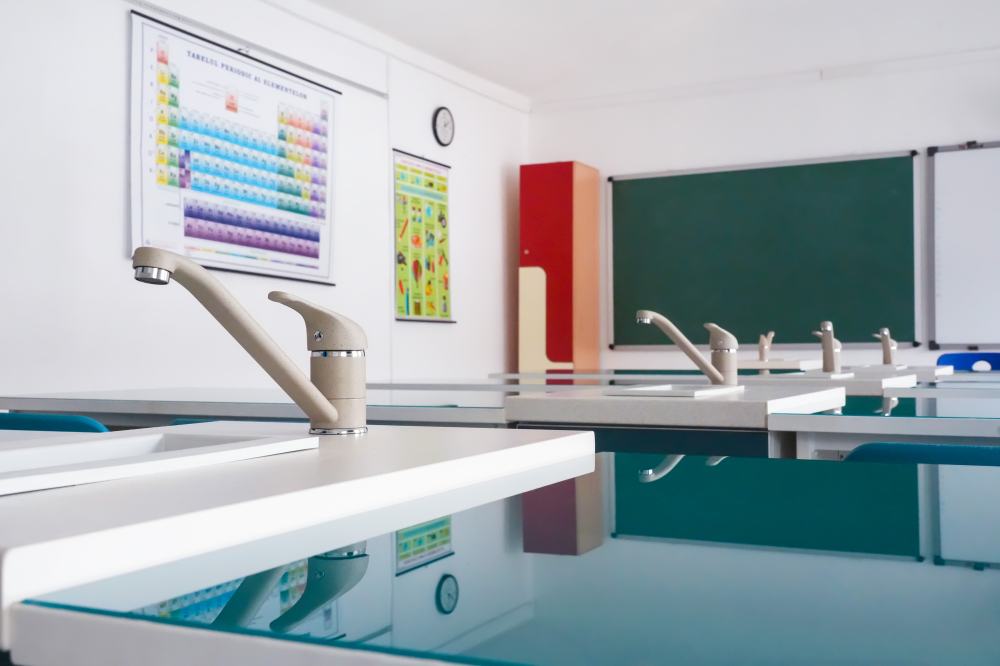 Masă de laborator pentru 2 elevi, NEON [14]