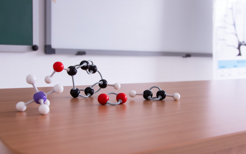 Modul de baza pentru constructia modelelor atomice si moleculare - elev [3]