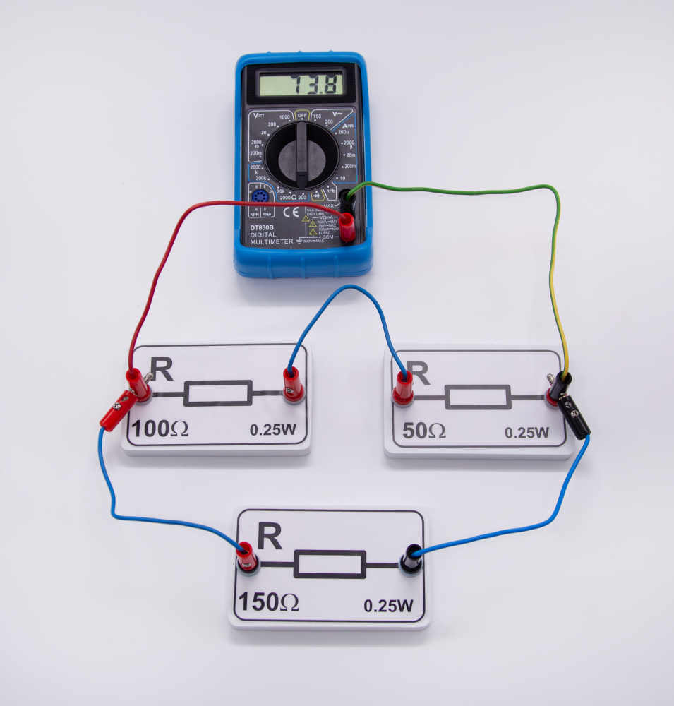 Modul de electricitate si magnetism - pentru elev gimnaziu [6]