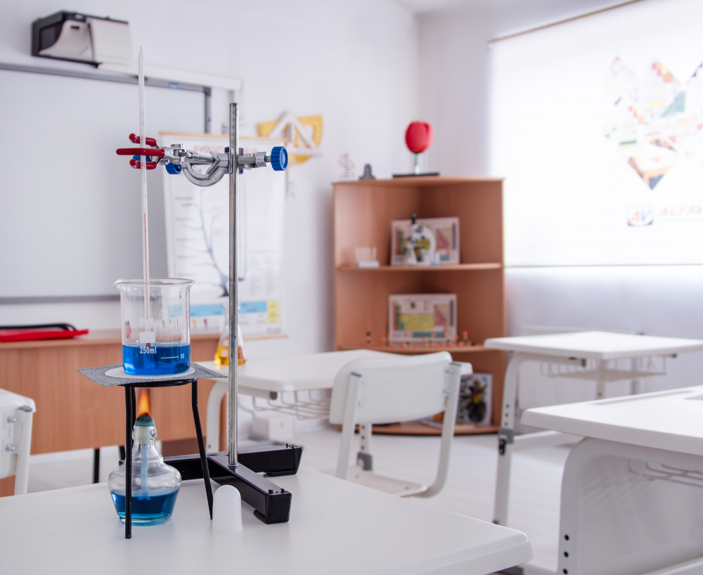 Modul de fizică moleculară, calorimetrie și fenomene termice pentru elevi gimnaziu OME 4142/2022 și OMEN nr. 3393 [2]