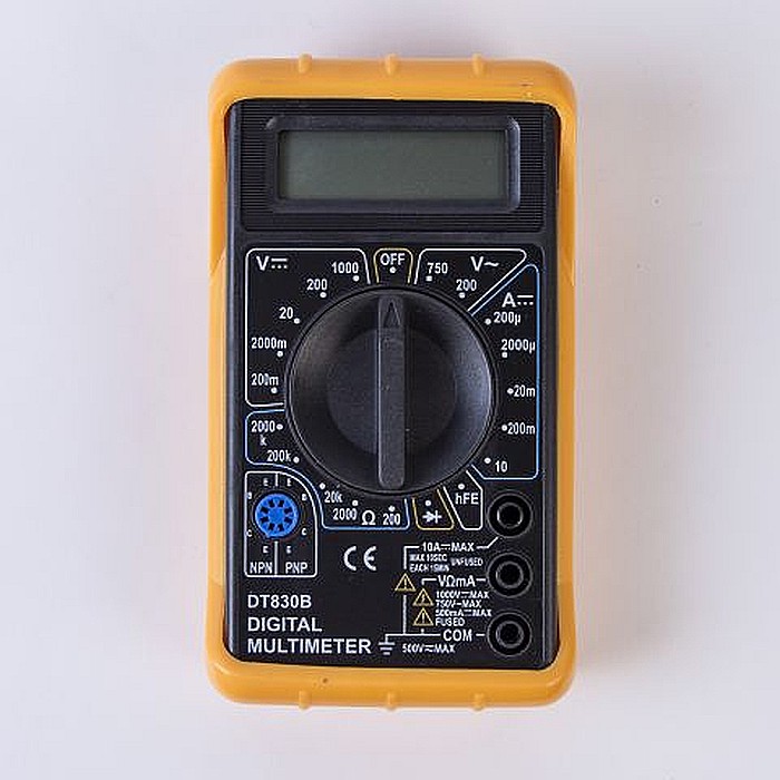 Multimetru digital cu afisare LCD [4]