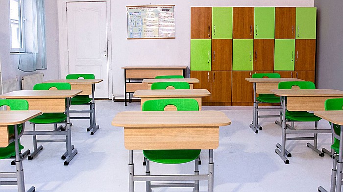 Scaun Mera, reglabil, cu scoică - G [8]