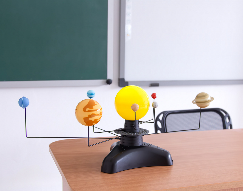 Sistem Solar motorizat [2]