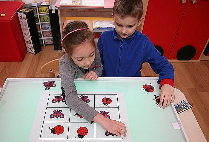 TRUSA DE ACCESORII PENTRU CUTIA LUMINOASA [3]