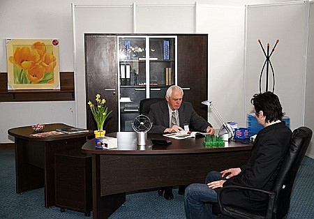 Cabinet directorial VICTOR [1]