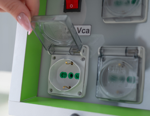 Panou cu aparate ALFA [13]