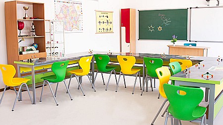 Masă de laborator cu blat termorezistent, 3 elevi, GAMMA [14]