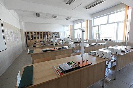 Masă de laborator START [5]