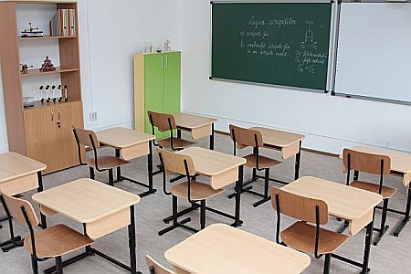 Pupitru individual (bancă) LIRA reglabil - P [7]
