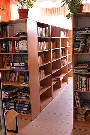 Raft bibliotecă VELO I [5]
