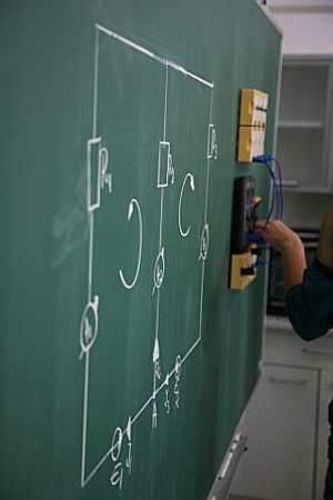 tabla-ceramica-culoare-alba-sau-verde [5]