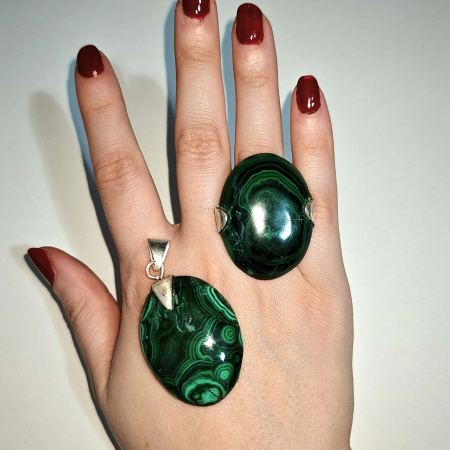 Pandantiv mare de Malachit, montat în argint [2]