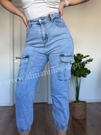 Toate produsele - Blugi DM251N