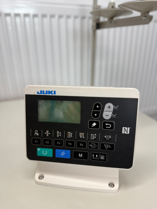 JUKI LBH1790AB Mașină de cusut butoniere drepte de mare viteză, direct drive [5]