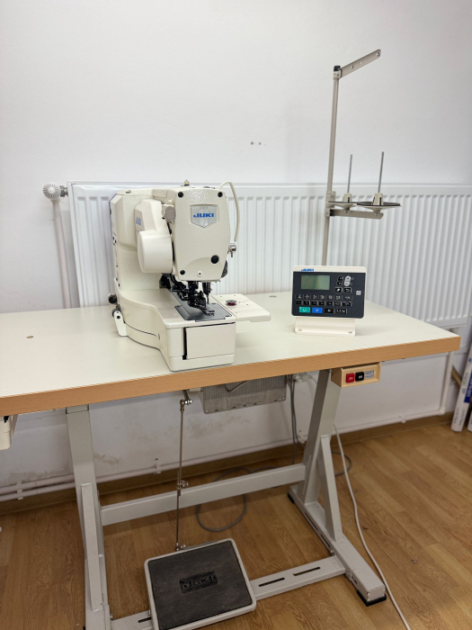 JUKI LBH1790AB Mașină de cusut butoniere drepte de mare viteză, direct drive [2]
