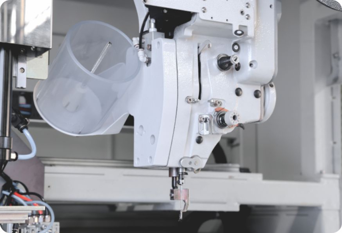 Mașină automată pentru buzunare ZOJE ZJ‑K6300B cu tăiere laser [2]