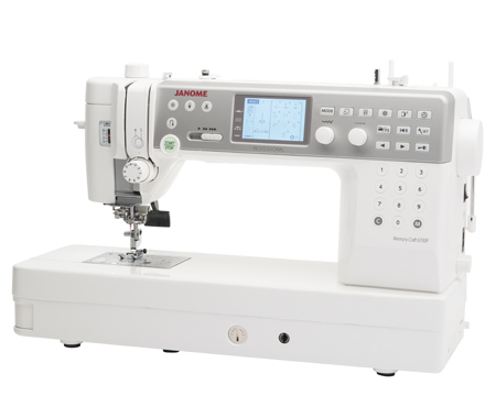 Mașină computerizată de cusut și matlasat JANOME MEMORY CRAFT 6700P [2]