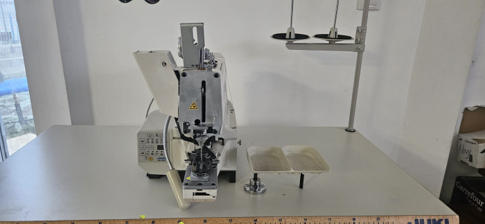 Masina de cusut nasturi, cusatura lant JUKI MB1800B [5]