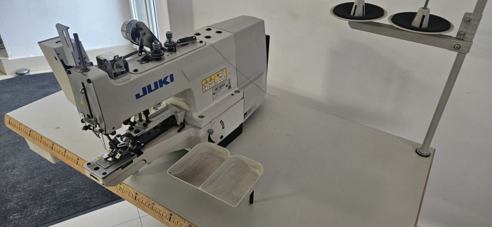 Masina de cusut nasturi, cusatura lant JUKI MB1800B [4]