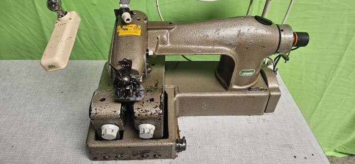 Masina de cusut stafir intre straturi, Strobel Kl [5]