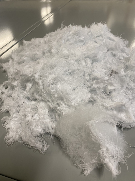 Mașină de tocat materiale  textile universala  (tricotat, țesut, nețesut) [5]