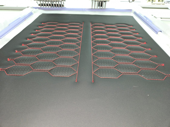 Mașină multifuncțională pentru cusut, brodat și perforat piele și țesături laminate ALL - PCB 1200×800 mm [3]