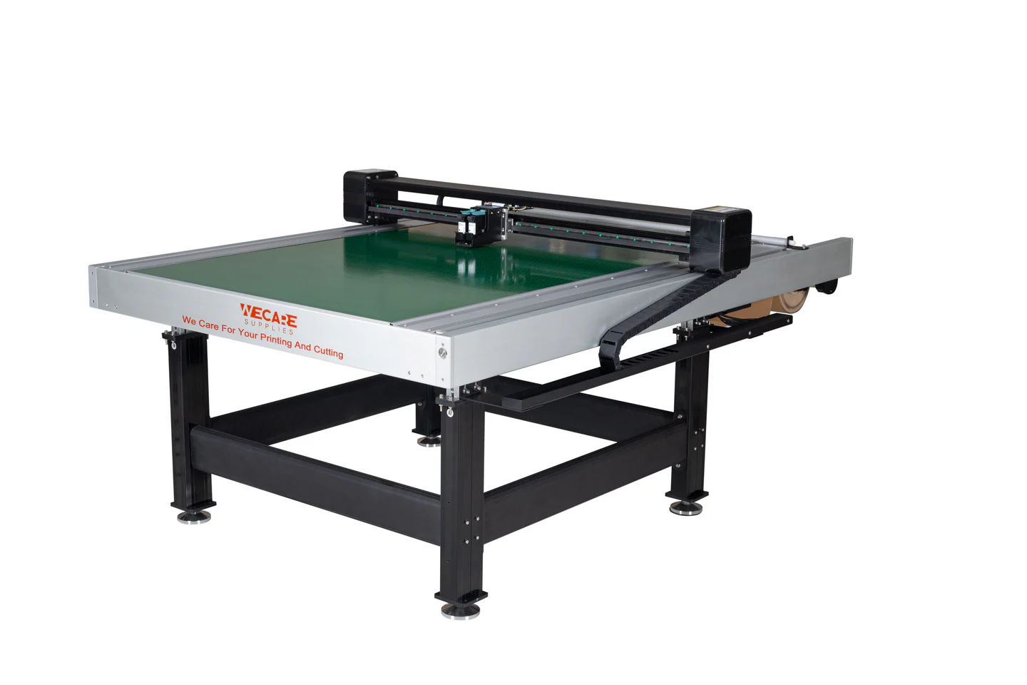 PLOTTER cu vaccum pentru taiere si desenare [2]