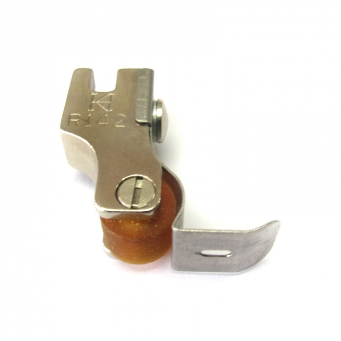 Piciorus cu role R142 [4]