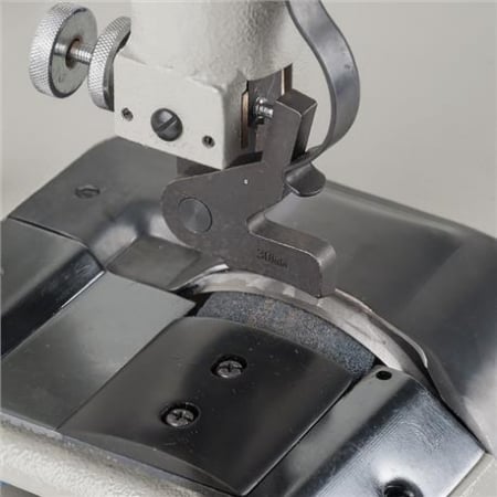 Masina de subtiat piele TYPICAL AK-801 [2]