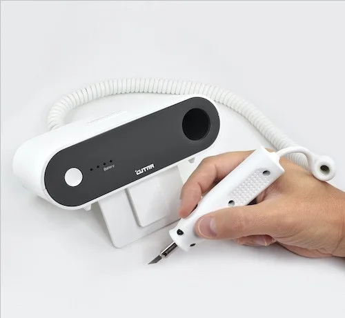 Foarfece pentru croit  si foarfece de curatat ate - Cutter universal cu ultrasunete Wondercutter