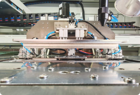 Mașină automată pentru buzunare ZOJE ZJ‑K6300B cu tăiere laser [4]