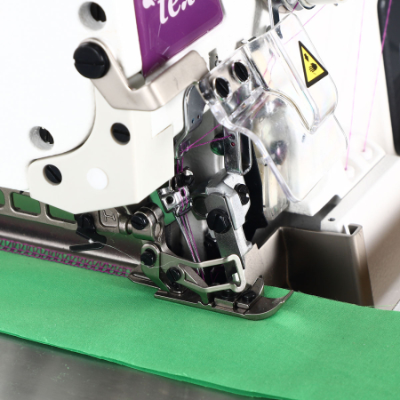 TEXI QUATTRO 1F – Industrial 2‑Needle 4‑Thread Overlock Machine [2]