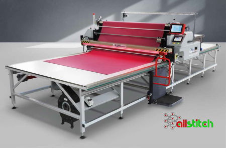 Masina de spanuire automata a materialelor flexibile cu platforma pentru operator [1]