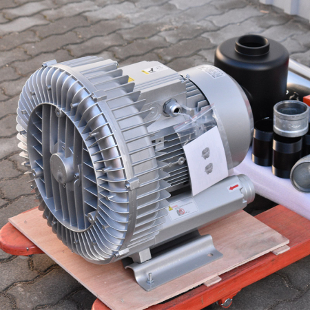 Pompa de vacuum 5.5kW YASHIBA [3]
