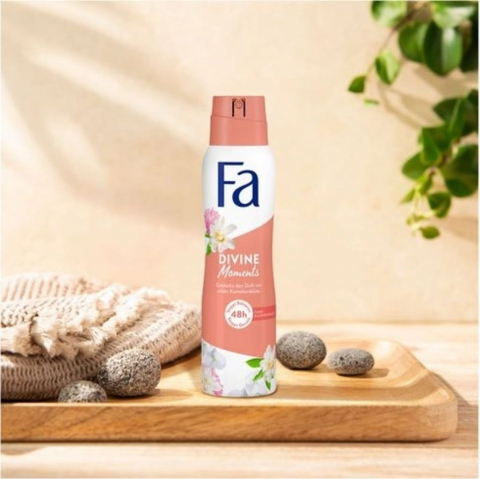 Deodorant Dama, Fa, Deo Women, Divine Moments, Spray, 150 ml [1]
