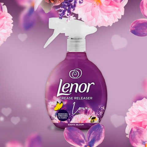 Balsam pentru Rufe Uscate, Anti-Cute, Lenor, Exotic Bloom & Moonlight Lily, Spray, 500 ml [1]