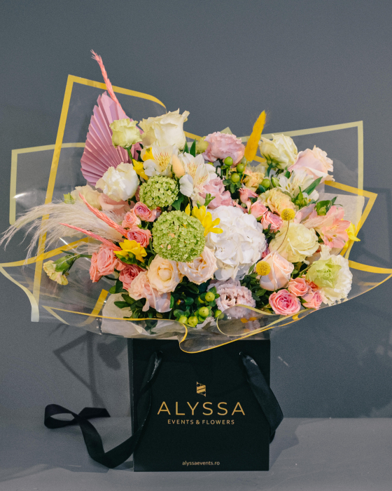 Buchet Mix de Flori " Bliss" [2]