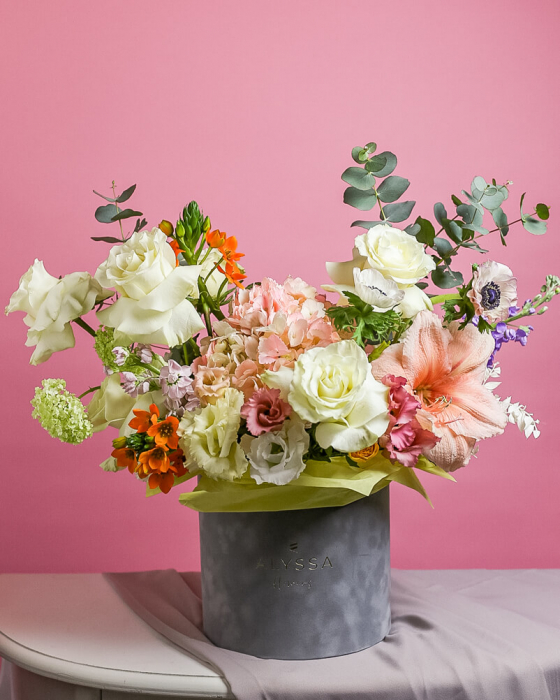 Cutie cu Mix de Flori "White & Peach" [2]
