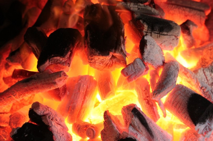 Cărbuni Marabu COOK IN WOOD pentru grill și BBQ – 4 kg [3]