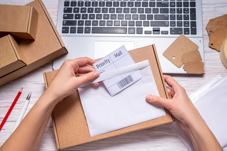 Saci Rafie - 2000 buc plic C5 autoadeziv pt AWB - 240 x 165 mm