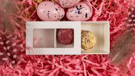 CUTII PENTRU MACARONS SI PRALINE - Cutie 2 praline 70x40x25mm, alb lucios