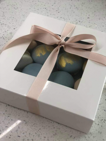 CUTII MINIPRAJITURI SAU MACARONS, 20X20X5, COD D4- ALB, SET 5 BUC [2]