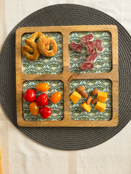 Platou din lemn de mango cu 4 compartimente Emerald [5]