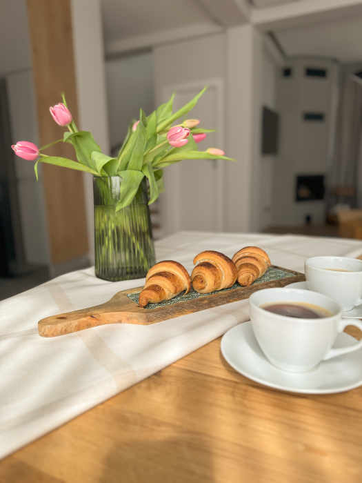 Platou din lemn de mango cu maner Emerald [5]