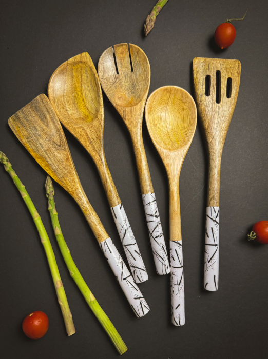 Set 5 ustensile din lemn de mango Minimalist [3]