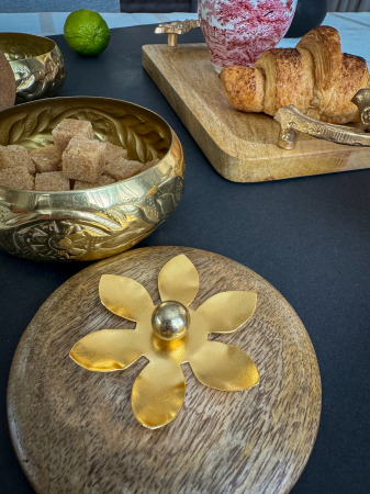 Cadou Craciun Tava din lemn de mango cu doua recipiente din fier si capac din lemn Imperial [4]