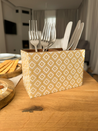 Suport tacamuri GeometricGlow [2]